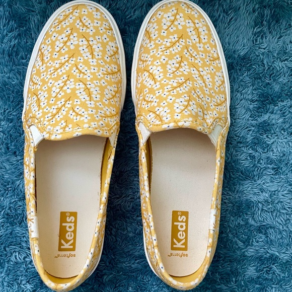 Keds Yellow Floral Double Decker slip on - Picture 1 of 6